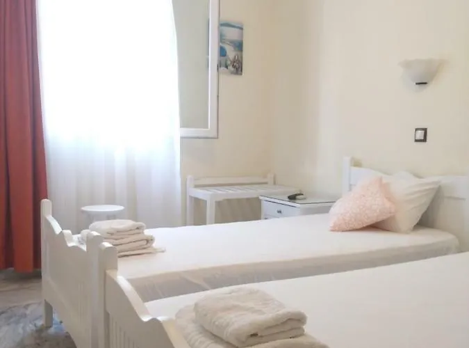 Hotel Syrianos Naxos City