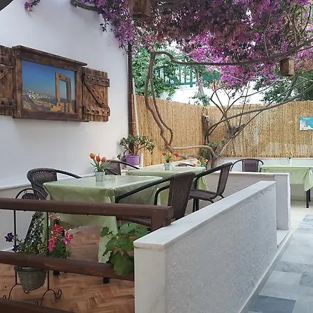 Syrianos * Naxos City