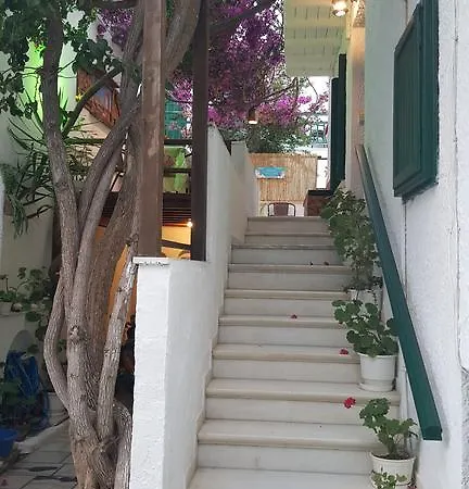 Syrianos Hotel *